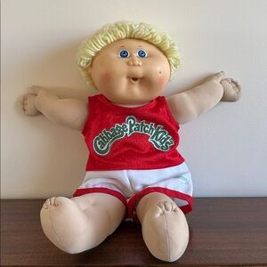 Cabbage Patch doll 1983 as is